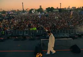 This Viral Indie Collaboration Has Fans Screaming for a Tour